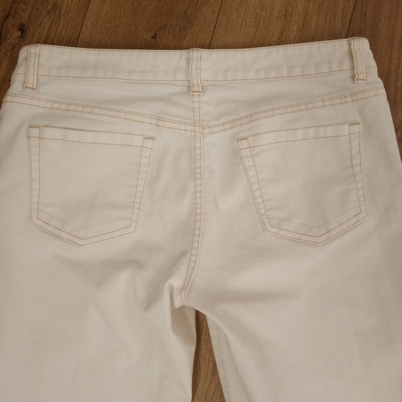 Elie Tahari Off-white Crop Jeans - Picture 4 of 7